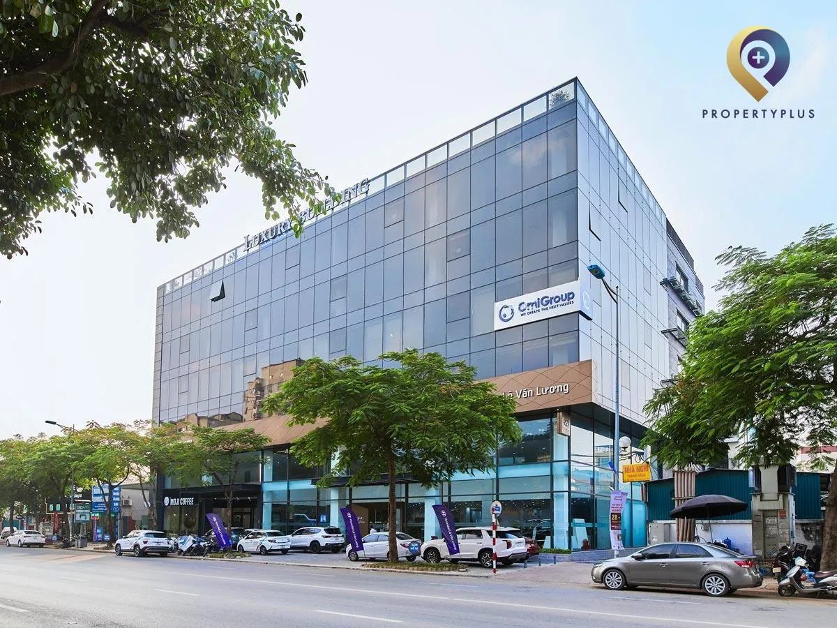 Toàn cảnh Luxury Office Võ Chí Công nhìn từ góc đường